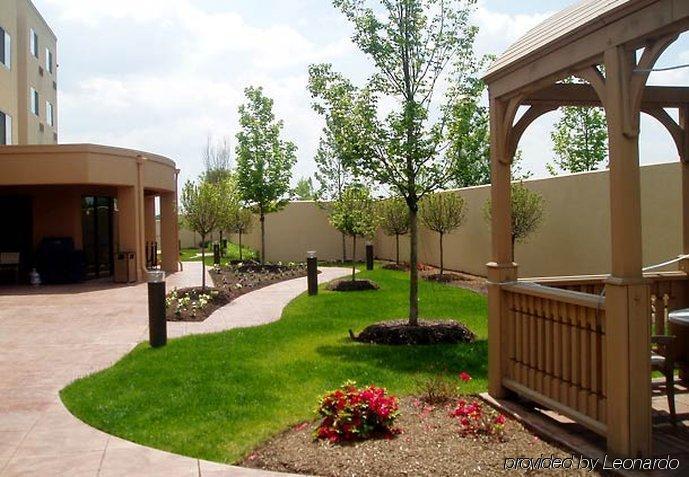 Отель Courtyard By Marriott Potomac Mills Вудбридж Удобства фото